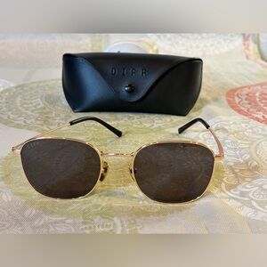 Diff Eyewear Gold and Black Sunglasses